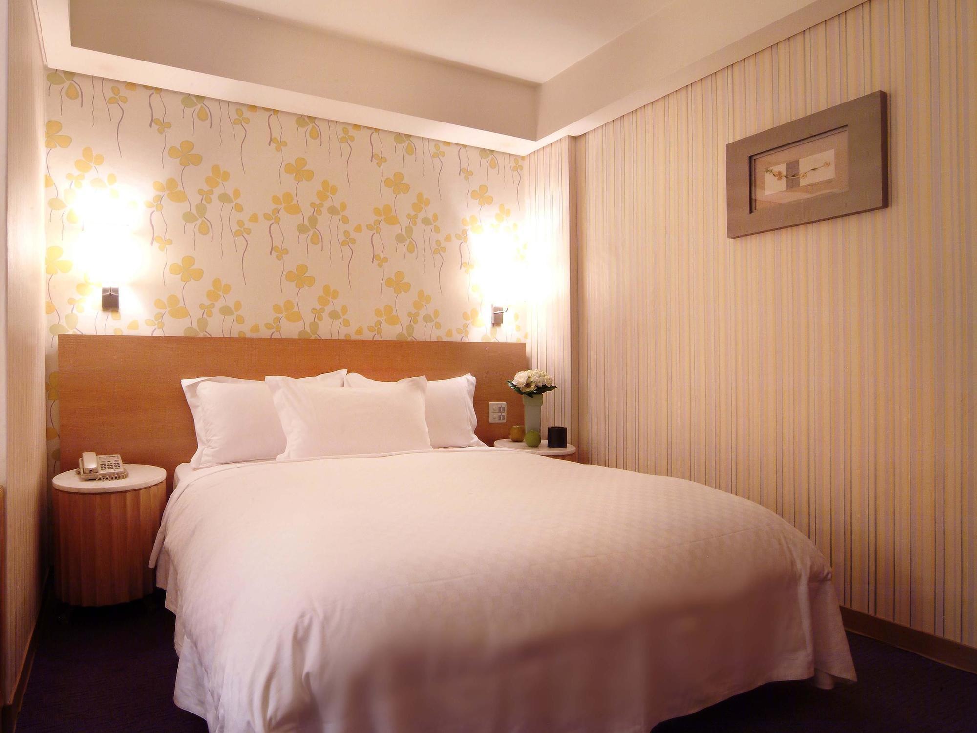 Keebe Hotel Цзилун Экстерьер фото